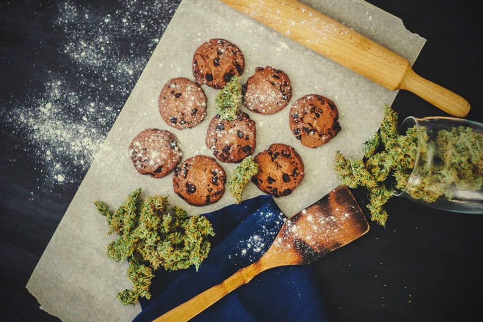 ¿Qué características deben tener las cepas de marihuana para ser ideales en la cocina?